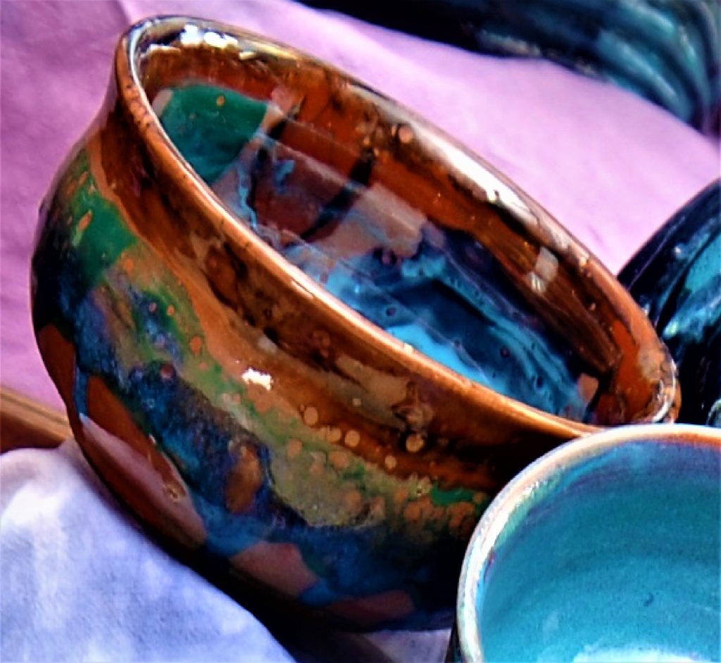 Ebruli desenli çanak / Ceramic potteryl with marble pattern
